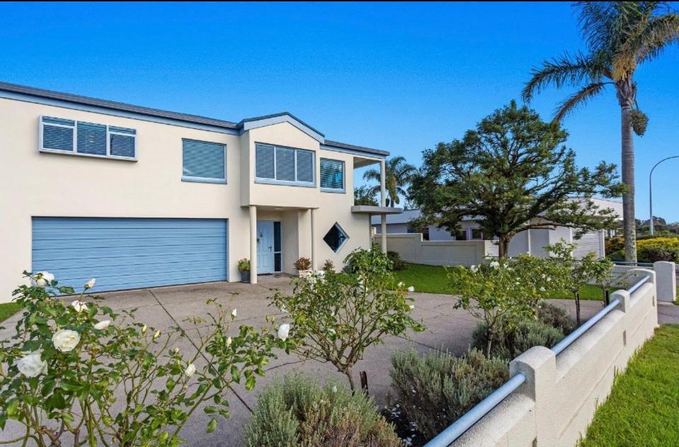 Hillcrest Two Appartement Whakatane Buitenkant foto