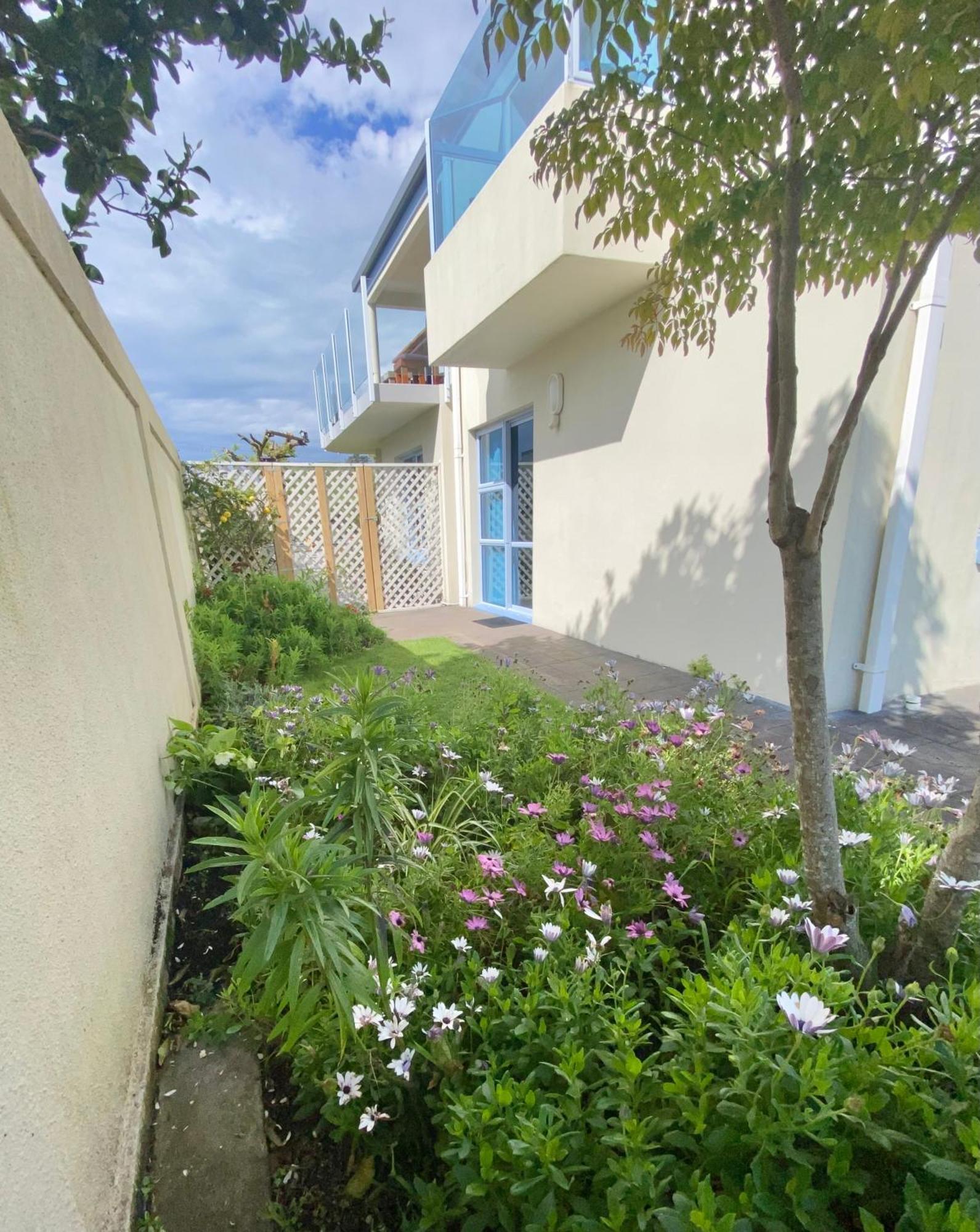 Hillcrest Two Appartement Whakatane Buitenkant foto